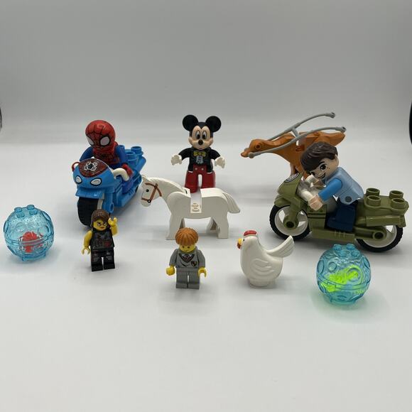 LEGO Mixed Figurine Lot Of 10 Horse, Mickey Mouse, Spider-Man, Owen & More!! - Picture 1 of 11